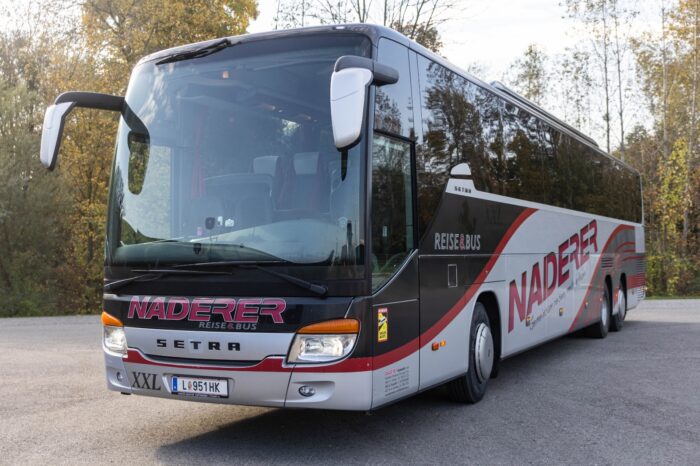 Picture shows Setra 419 GT-HD XXL: 67 seater