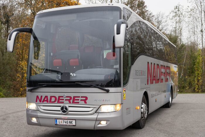 Mercedes Tourismo 50seater EURO 6 side